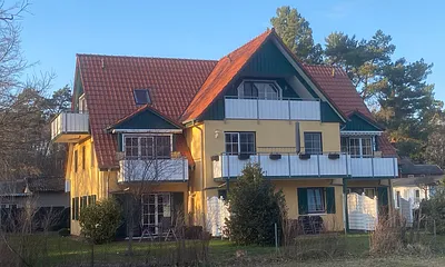 Hausansicht SÜDEN mit Loggia vom Mövennest (DG)