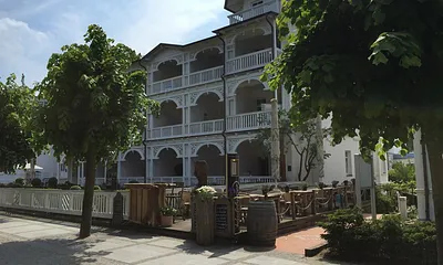 Villa Seeadler an der Strandpromenade