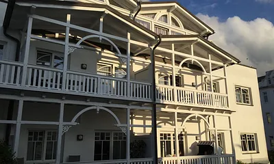 Der Balkon mit Strandkorb