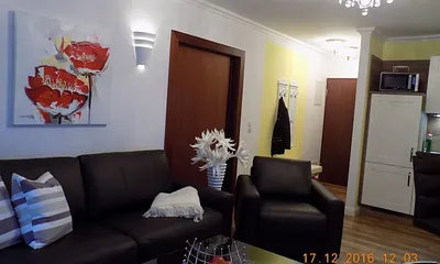 Coach mit Schlaffunktion- leicht bedienbar- Schlaffläche 1,60 x 2,0 Meter