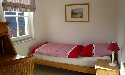 Schlafzimmer mit 2 Einzelbetten
