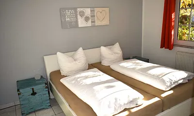 Schlafzimmer mit Doppelbett