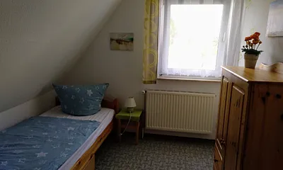 2. Schlafzimmer Doppelbett auch als Einzelbetten nutzbar