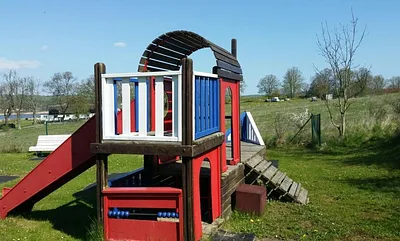 Spielplatz auf der Anlage