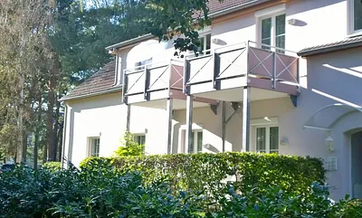 Die sonnigen Balkone unserer Appartements 111 + 110