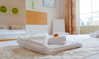 1. Schlafzimmer mit Doppelbett