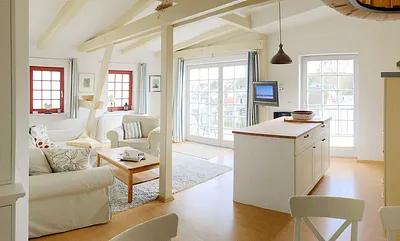 Wohnzimmer mit Küchenzeile