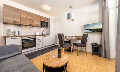 Auf der Couch kann für 1 Erwachsenen oder 2 Kinder aufgebettet werden.