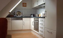 komplett ausgestattete Küchenzeile