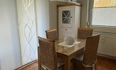 Esstisch für 4 Personen