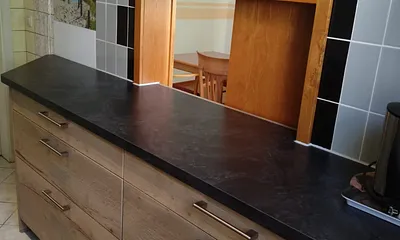 Herd, Kühlschrank und Geschirrspüler