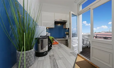 Kochen mit Zugang zum Balkon