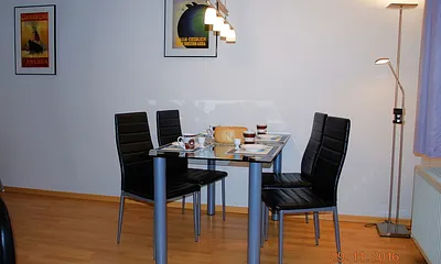 Blick auf den Essplatz im Wohnraum