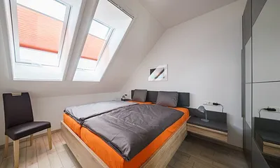 Schlafzimmer 1 