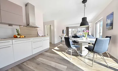 Essbereich mit Küchenzeile