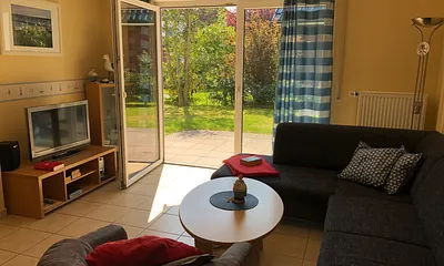 behindertengerechte Fewo in TOPLAGE, strandnah ..., 3-Zimmer-Ferienwohnung (Zingsterperle)