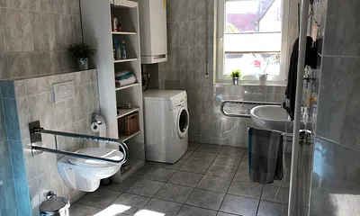 großes Bad (behindertengerecht)