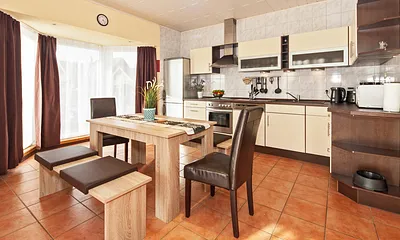 Kombinierte Wohnraum-Küche