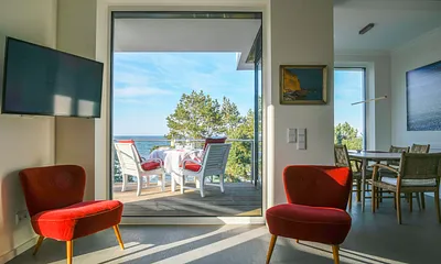  Licht, Luft und Meer sind in dieser schönen Ferienwohnung immer präsent! Flat-TV und Radio sind für Sie vorhanden.