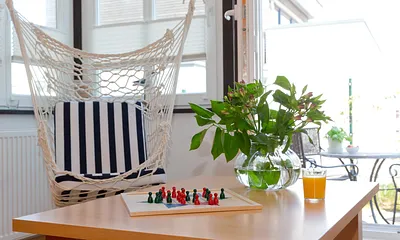 Wohnbereich mit angrenzender Terrasse