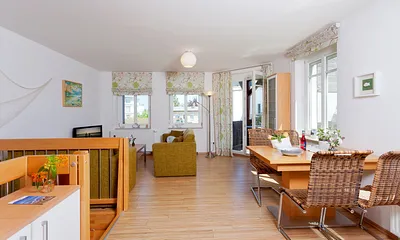 Ahlbecker Höhe - Urlaub strandnah, 3-Zimmer-Ferienwohnung (Fischerhütte)