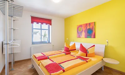 großes Schlafzimmer