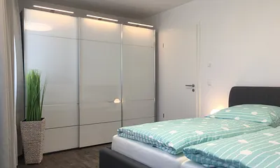 Das Schlafzimmer, Schwebetürenschrank 2,50m breit