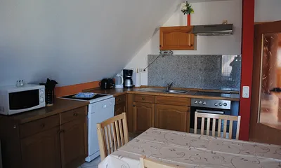 Küchenzeile mit Sitzecke