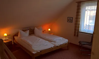 Doppelbett im OG