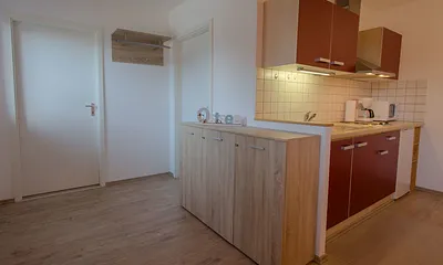 Küche / Flurbereich