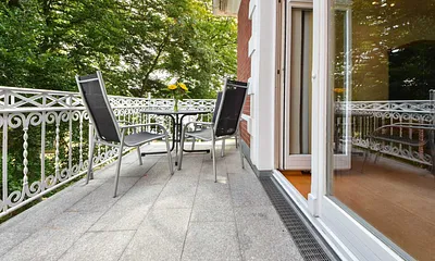 Balkon 1 von Schlafzimmer 1 ausgehend