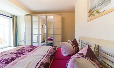 Küchenbereich mit sep. Sitzecke