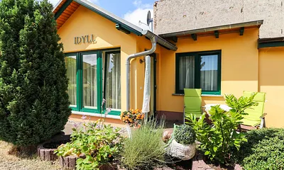 Aussenansicht/Eingangsbereich