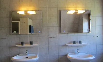 Bad mit Dusche  im Obergeschoss