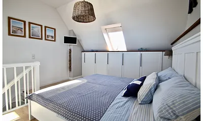 Schlafzimmer mit TV
