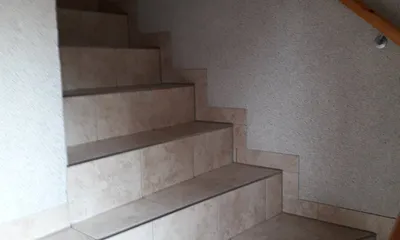 Treppe zu den Schlafzimmern
