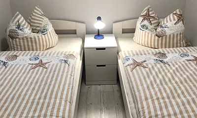 2. Schlafzimmer mit 2 Einzelbetten
