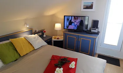 32" LED TV, Hifi Anlage Blu-Ray- Player