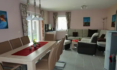 Ferienhaus Lachmöwe, 4-Zimmer-Ferienwohnung (Ferienhaus Lachmöwe)