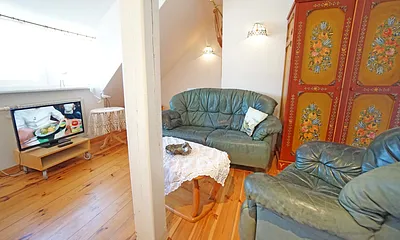 Wohnzimmer mit Flachbildfernseher