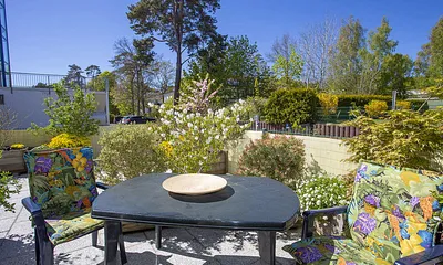 Terrasse ca. 80m² groß