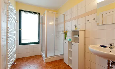 Bade en Suite mit Dusche