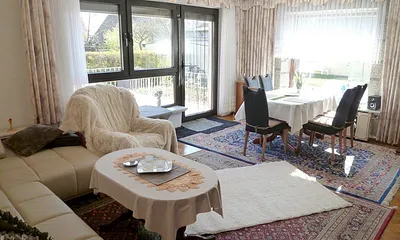 Großzügiger Wohn- und Essbereich