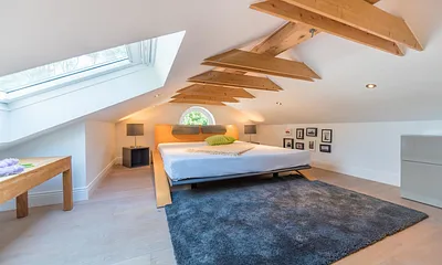 Schlafalkove im Dachgeschoss