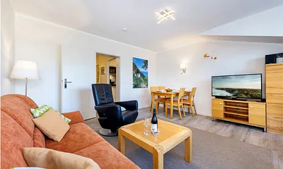 Blick in das Wohnzimmer.