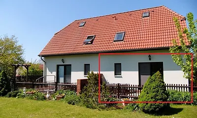 FeWo rot - Rückansicht