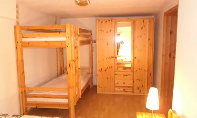 Hochbett im Schlafzimmer