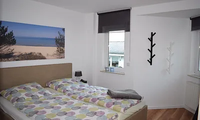 Schlafzimmer 2 mit TV