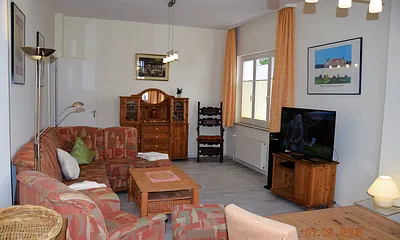 Blick auf die großzügige Sitzlandschaft