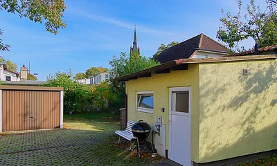 Waschhaus mit Dusche, WC und Küchenspüle